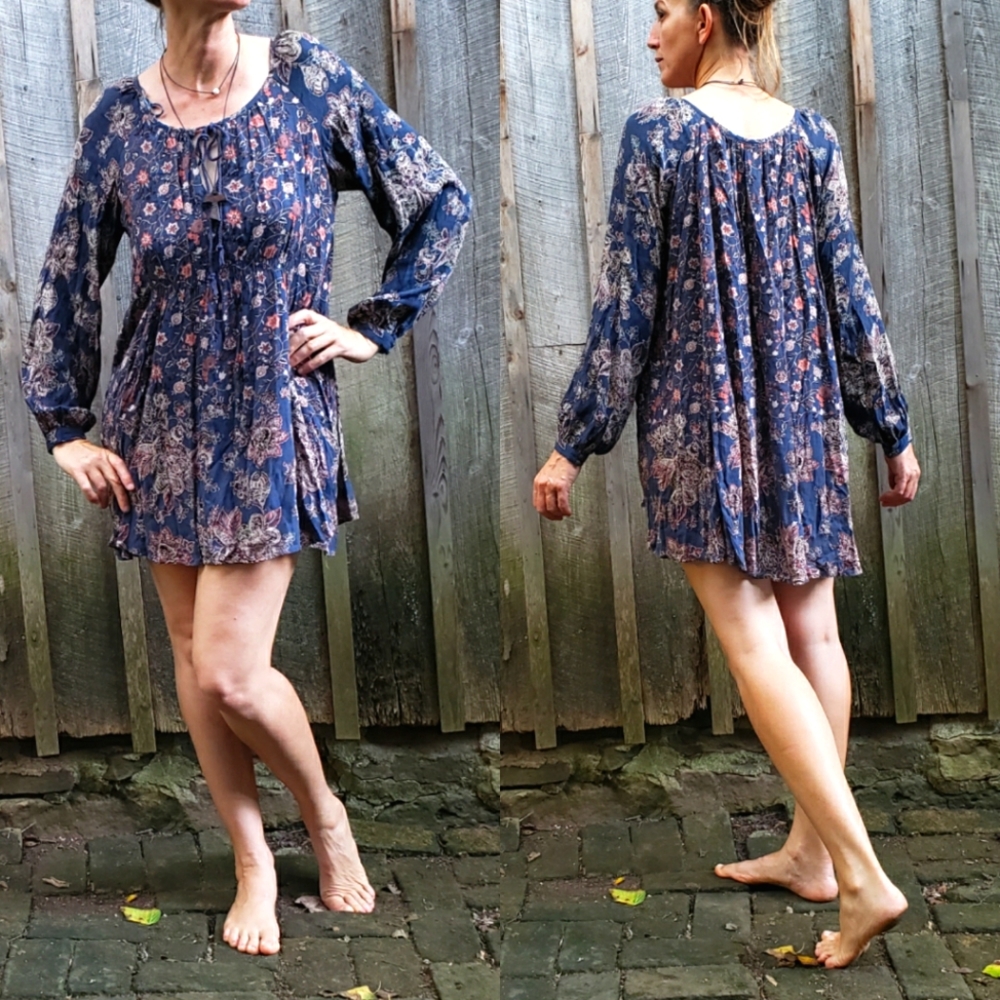 Free People Loose and flowy Mini Dress
